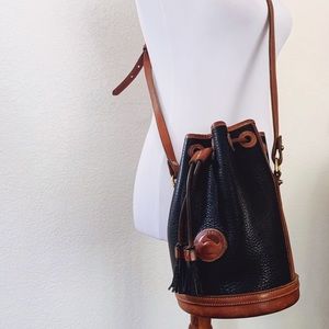 Vintage Dooney and Bourke Bucket Bag